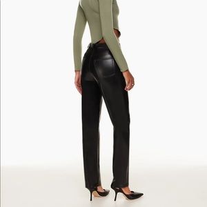 Aritzia Wilfred Melina straight leg leather pants